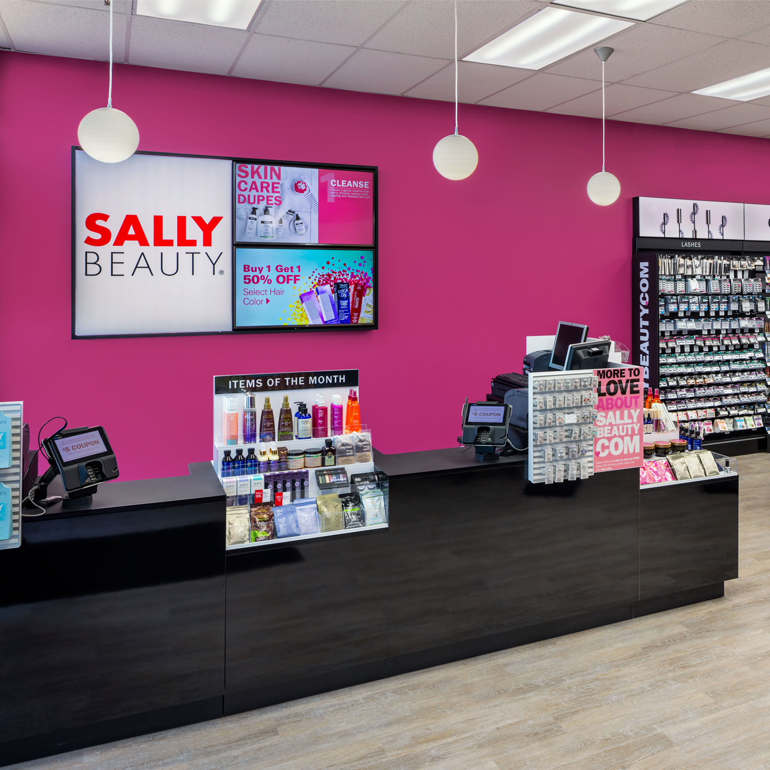 Sally Beauty Holdings Streamlines Store Operations With Reflexis   Sally Beauty Success Story Photography Website 1x1 2700 