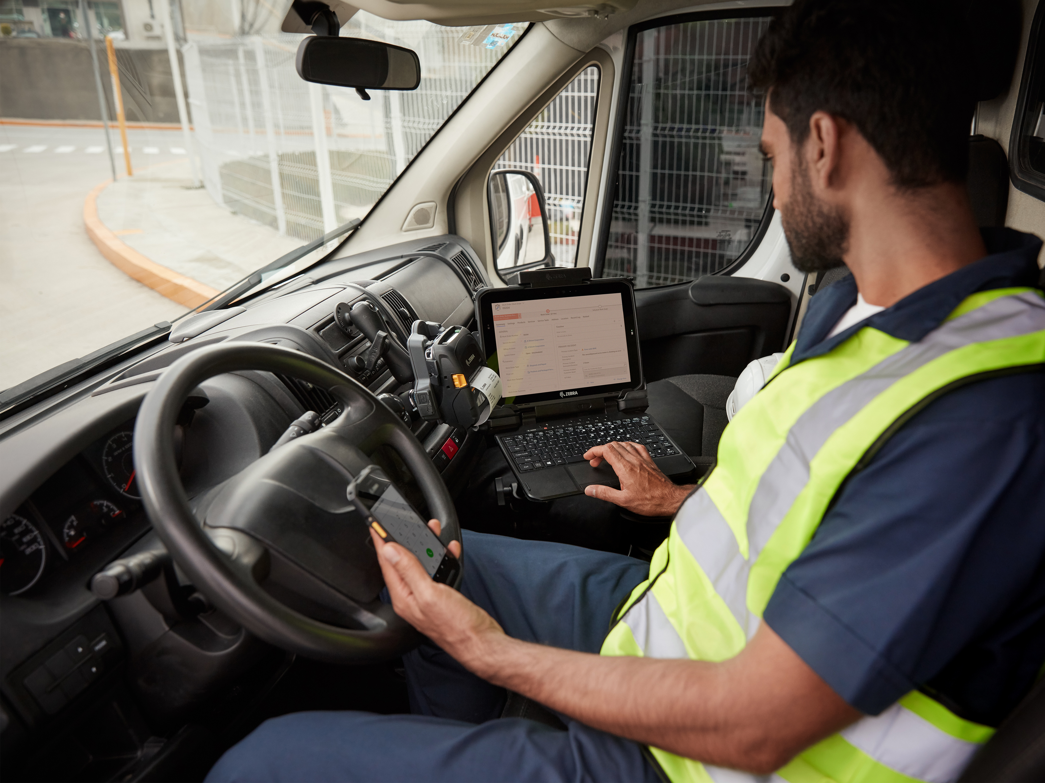 Energy Utilites Dispatch Routing Tablets Photography Website 4x3